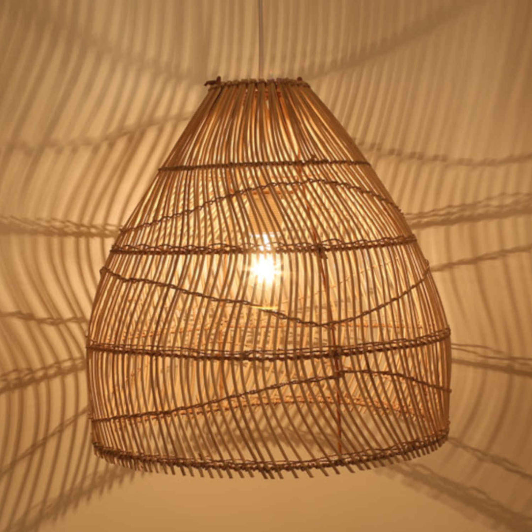 Pendellleuchte aus Rattan