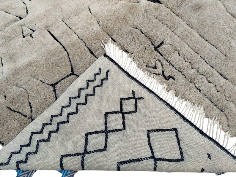Custom Moroccan Rugs | Handmade Berber Carpets | Beni Ourain Wool Rugs