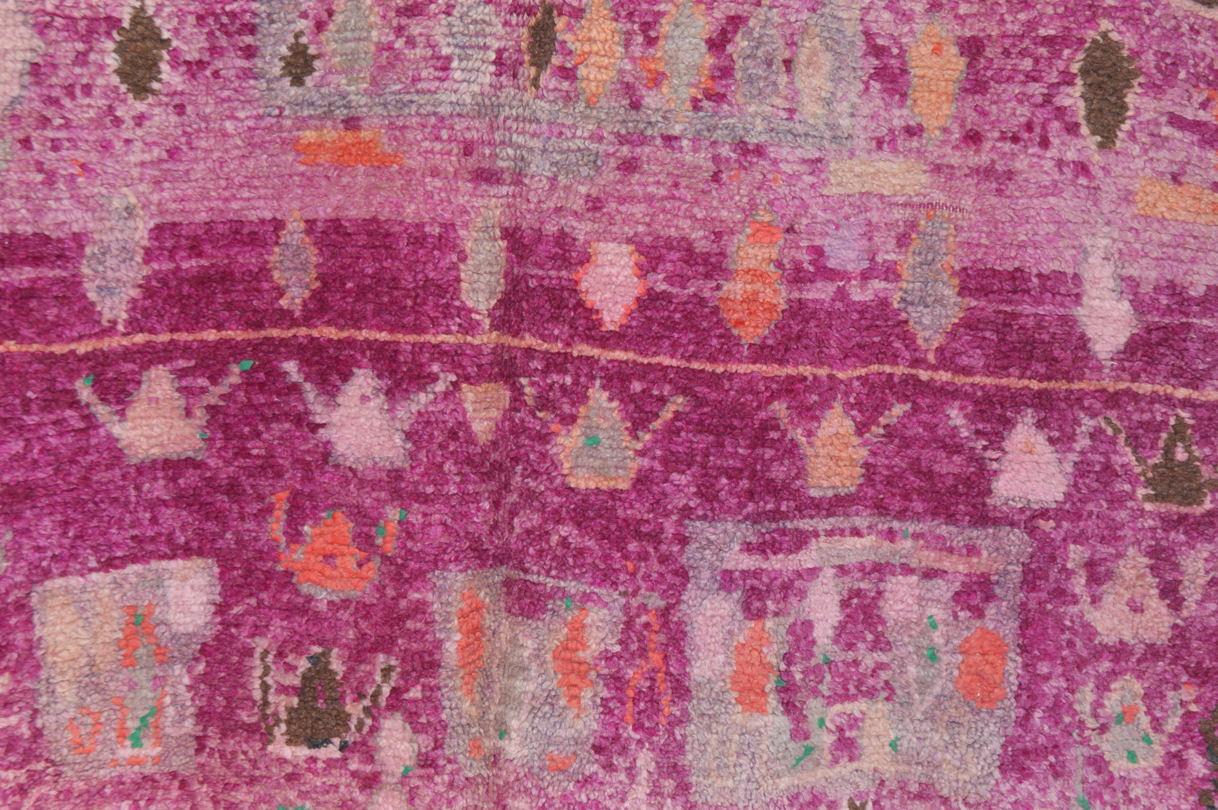 Beni Mguild TN 127 /  355 x 172 cm