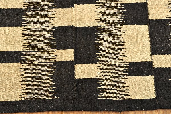 Vintage feiner Kelim Teppich  – 240 x 190 cm Unikat 16