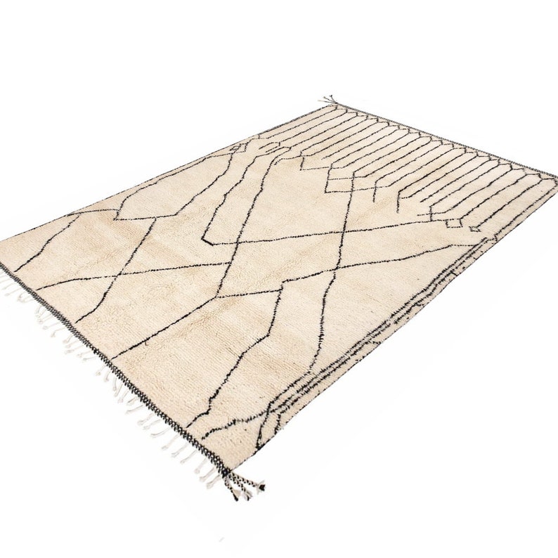 Custom Moroccan Rugs | Handmade Berber Carpets | Beni Ourain Wool Rugs