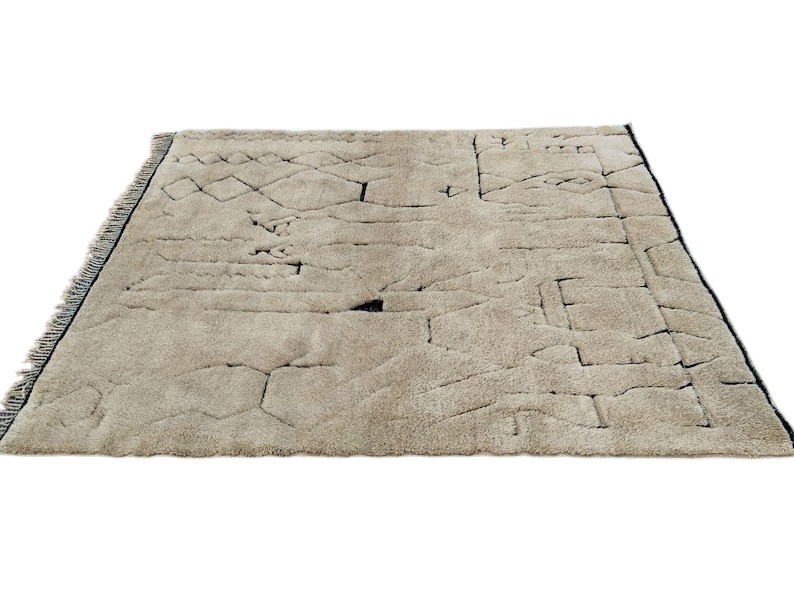 Custom Moroccan Rugs | Handmade Berber Carpets | Beni Ourain Wool Rugs