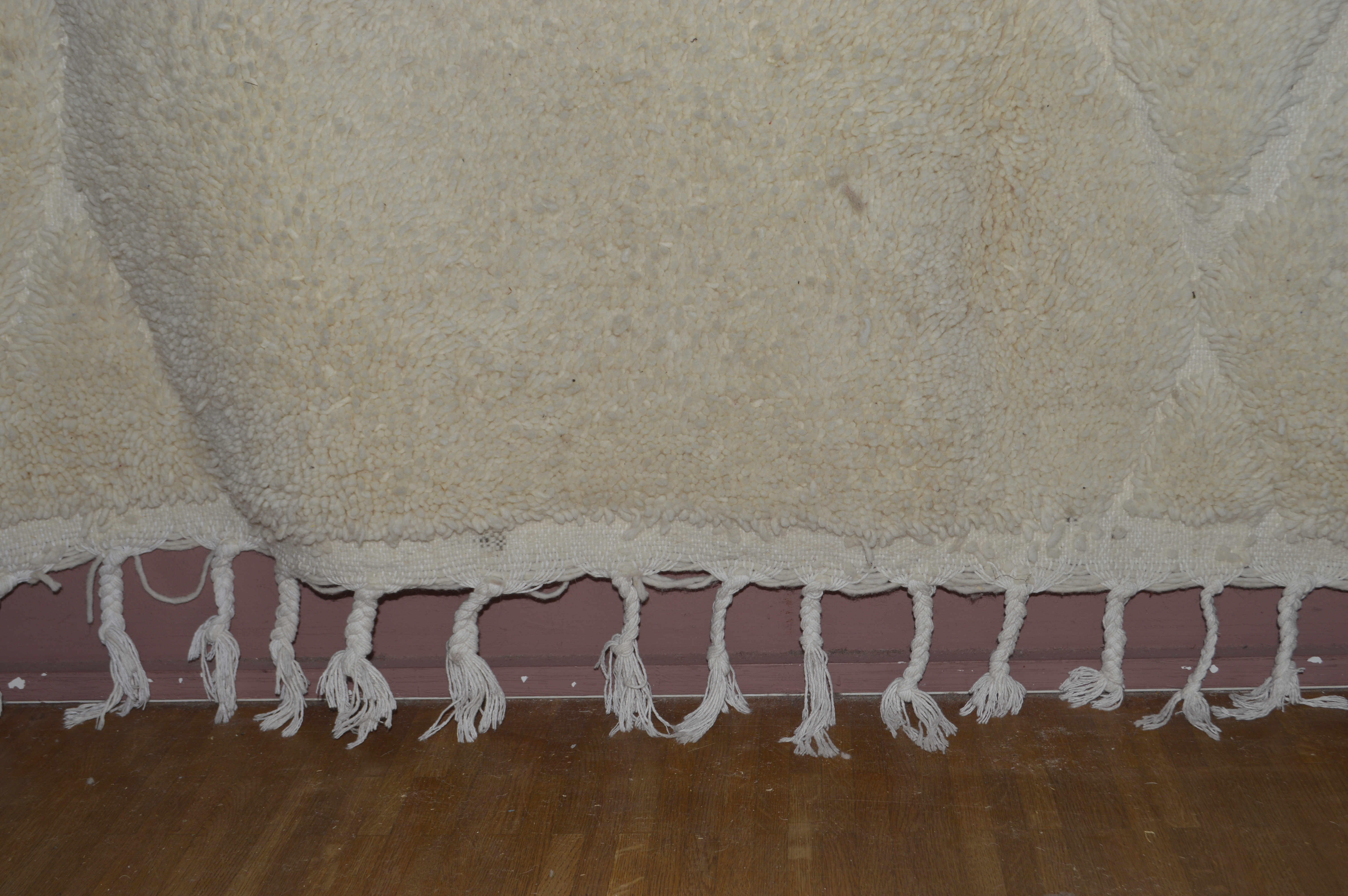 Tapis marocain M’rirt – Tapis laine de luxe aux tons neutres