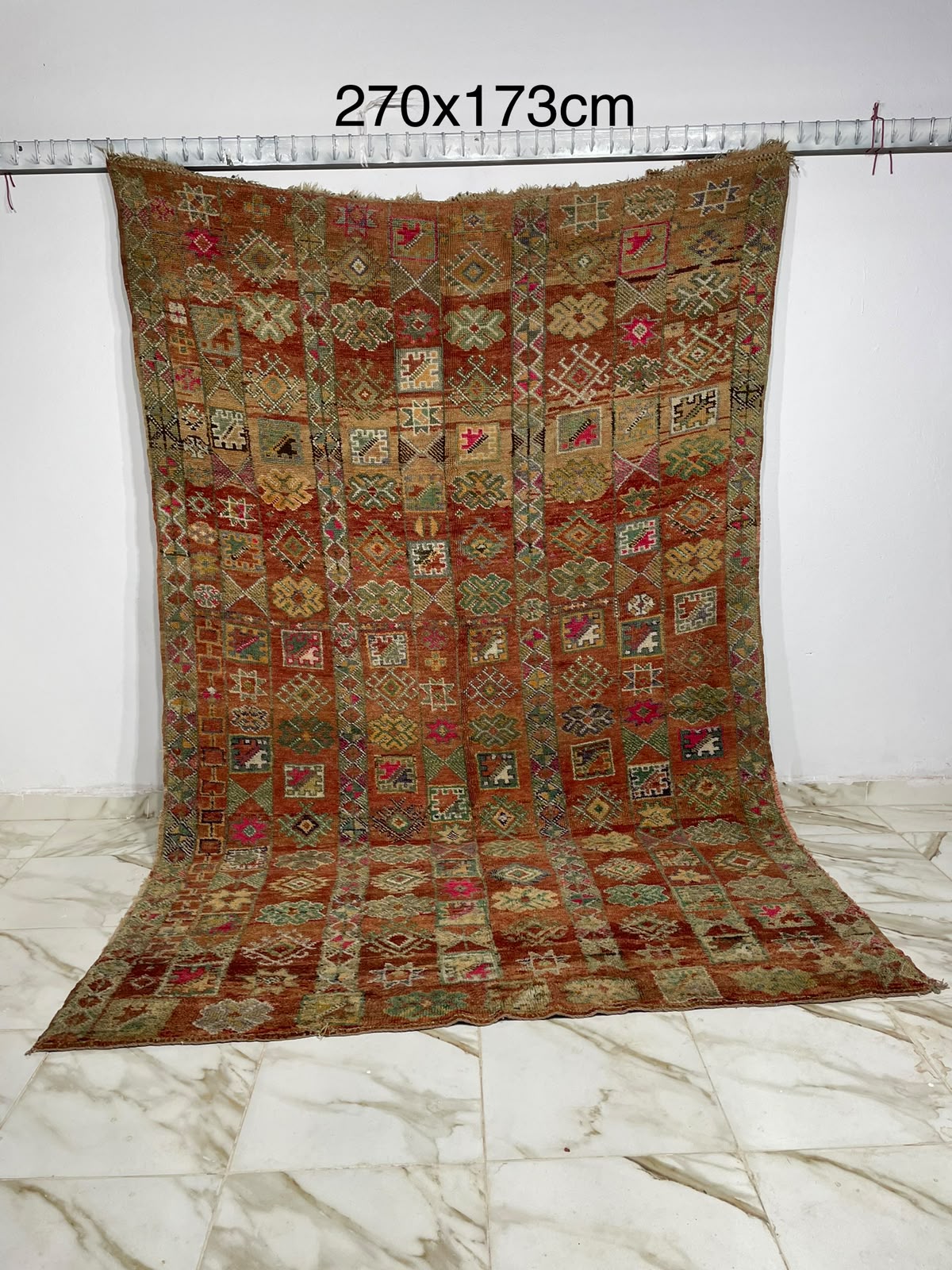 Vintage Berber Teppich – 273 x 170 cm  